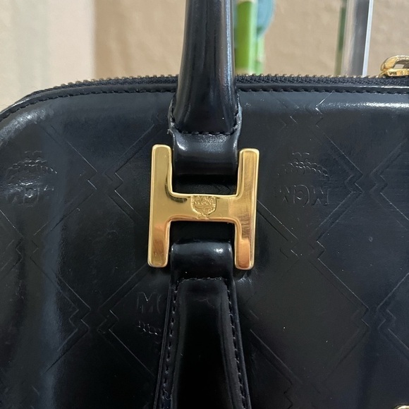 MCM BLACK HANDBAG - Picture 4 of 11